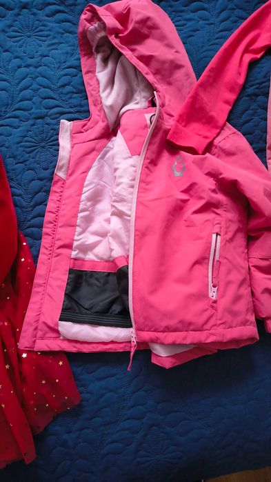 Vând haine fete 6-7 ani, noi