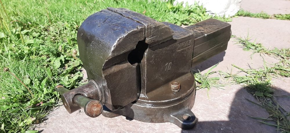 Тиски большие ссср