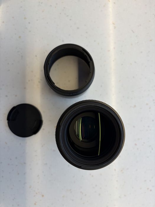 Sigma 105mm f/2.8 DG DN Macro Art — Sony FE, stare perfectă