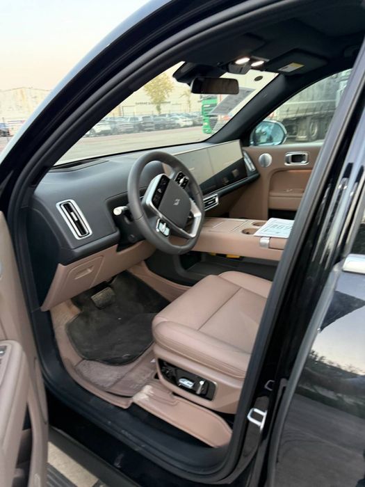 Li 7 Ultra Restyling