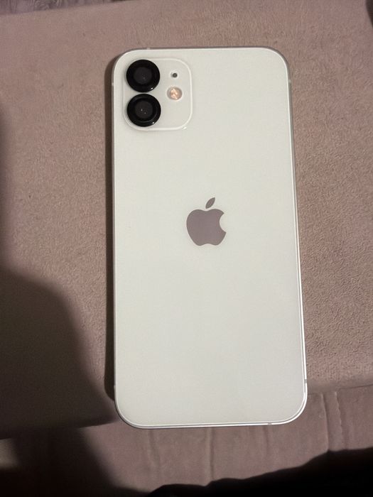 Iphone12 в хоршем состоянии