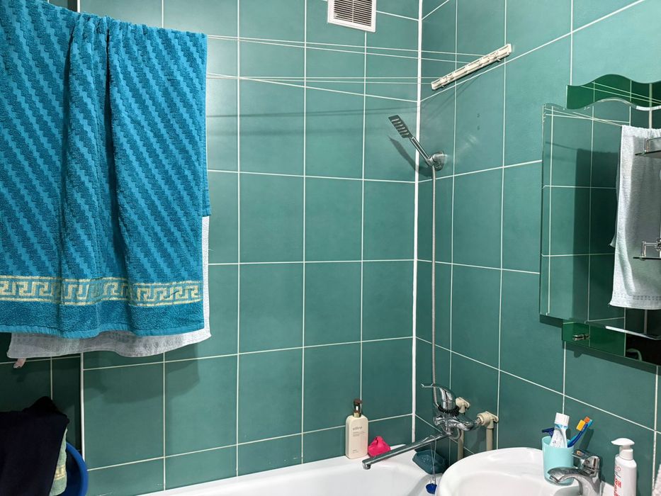 Продается двухкомнатная квартира