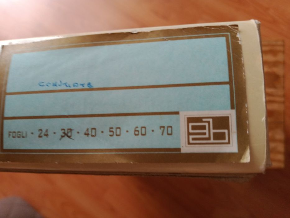 Album foto comuniune tip carte,și suport original pentru sticlă de coniac