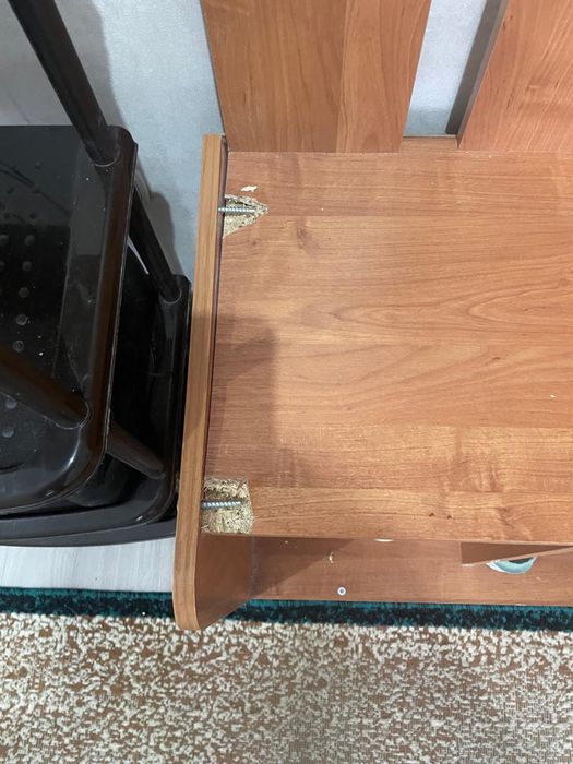 Продам шкаф в прихожую