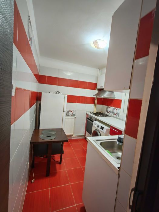 Inchiriez apartament 2 camere Drumul Gazarului