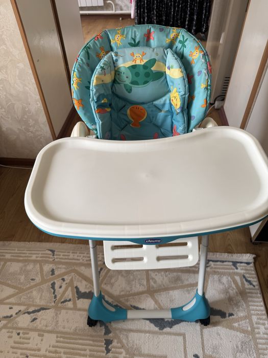 Chicco: Стульчик для кормления Polly