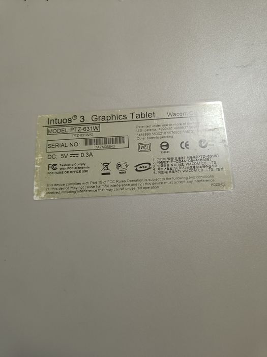 Tablete grafice  WACOM  DTZ-1200W/G si PTZ-631W