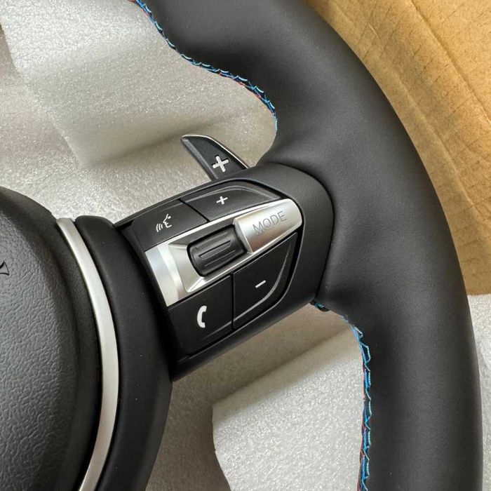 BMW Спортен Волан M с Цветни Конци – F30/ F31/ F32/ F36/ F15/ F16/ F25