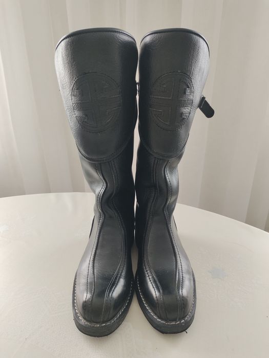 Таза былғары етік