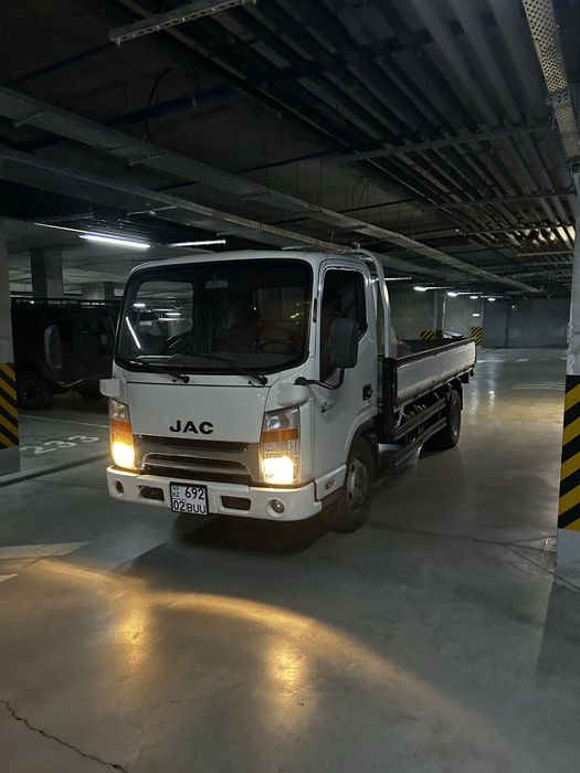 Продам грузовик бортавой JAC