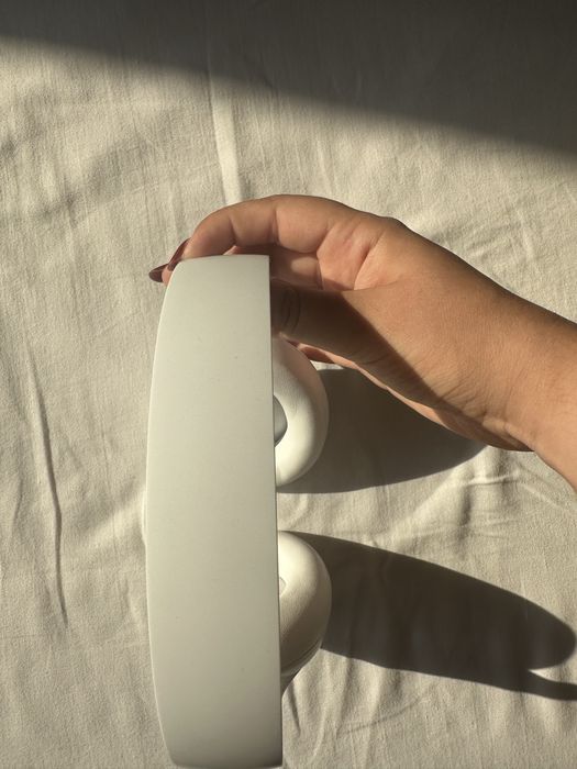 Apple Headphones Beats Studio Pro