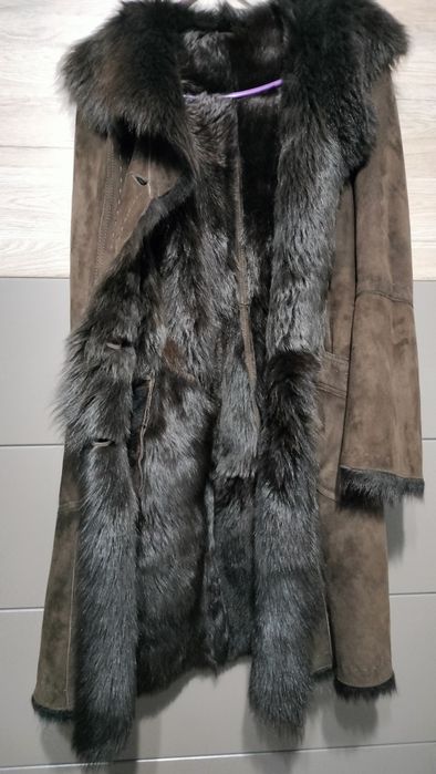 Cojoc maro din blana naturala foarte calduros