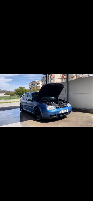 VOLKSWAGEN Golf 2000 — imagine 4