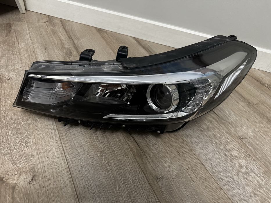 Фара Kia Cerato 3 рестайлинг