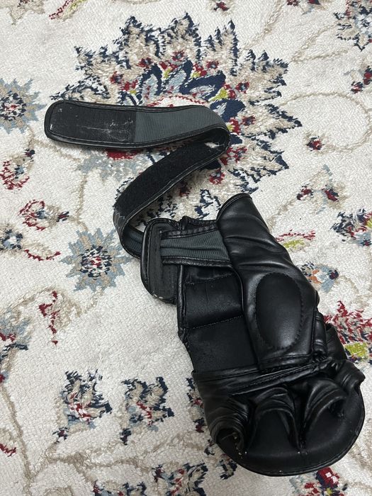 Перчатки для мма GreenHill