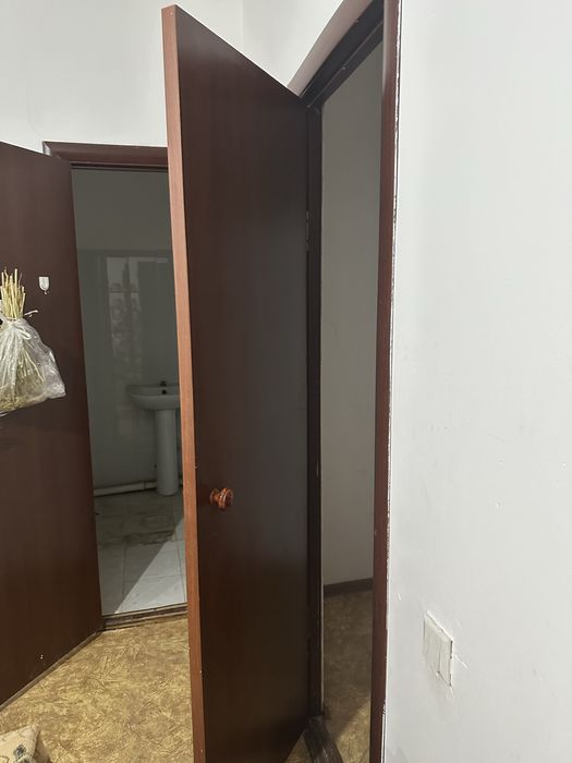 Продам двери, общ 50к