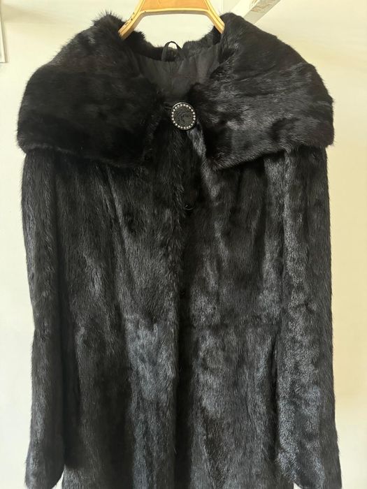 Срочно норковую шубу