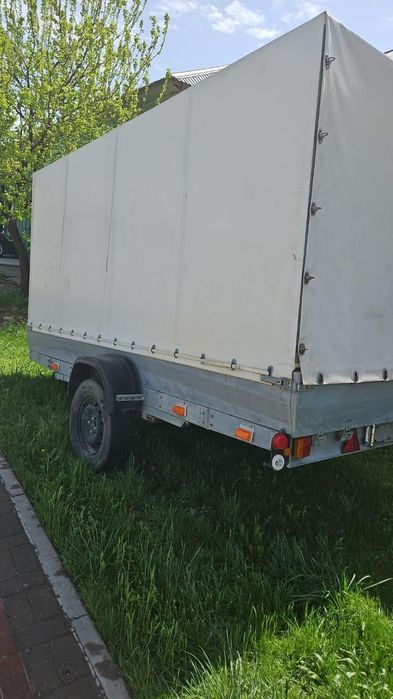 Прицеп автомобильный