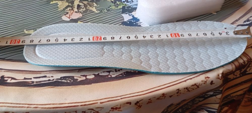 Нови маратонки DL