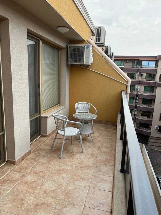 Продава се Двустаен апартамент в Поморие - 58 кв.м за 683 €/кв.м - Снимка #2