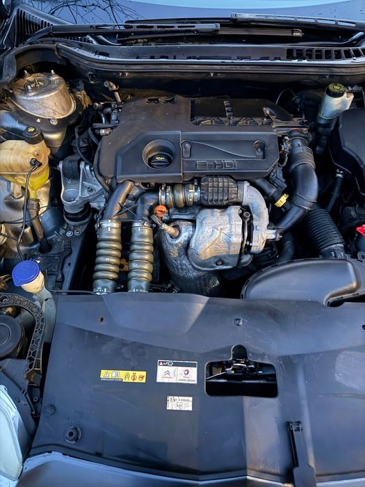 Vând auto Citroen C5