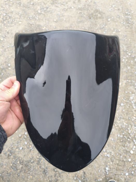 Тапа за задна седалка