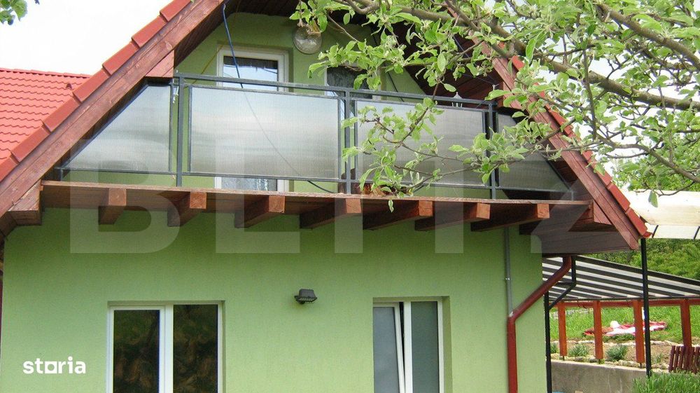 Casa individuala, 546 mp, 8 camere, 2 garaje, 1396 mp teren, Feleacu