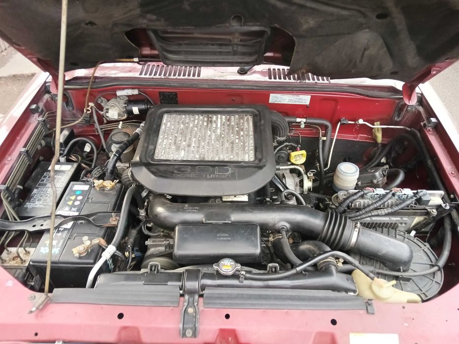 Isuzu Bighorn 2000