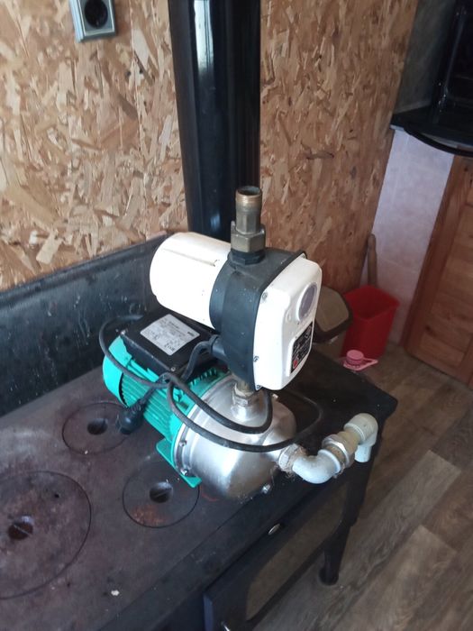 Помпа  Wilo с пресостат