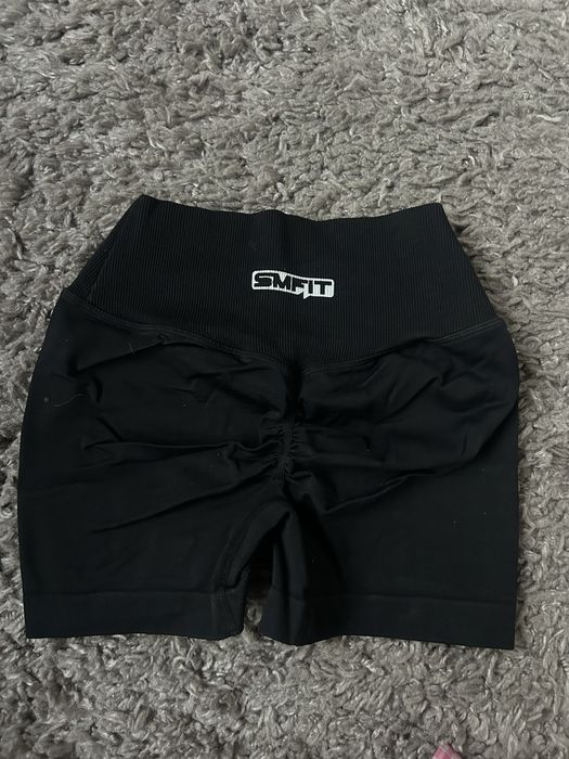 SM fit и H&M спортни дрехи