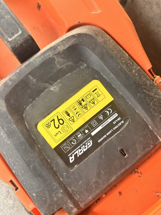 Газона касилка продам