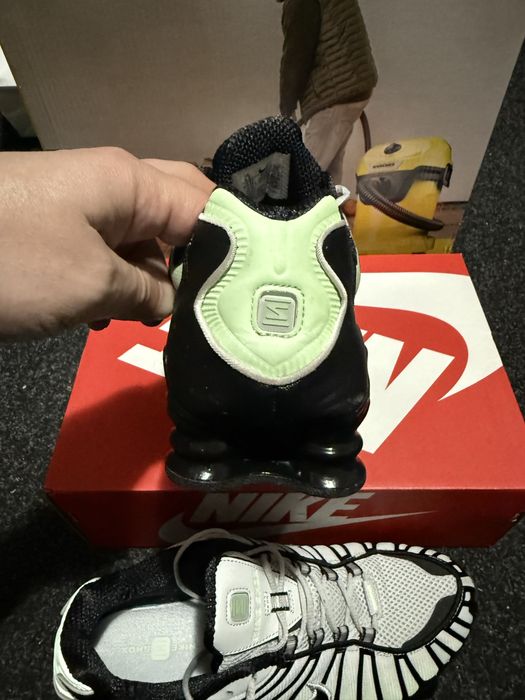 Nike Shox TL model nou