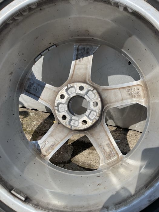 Audi A6 C7 Джанти 19 с летни гуми Ауди А6