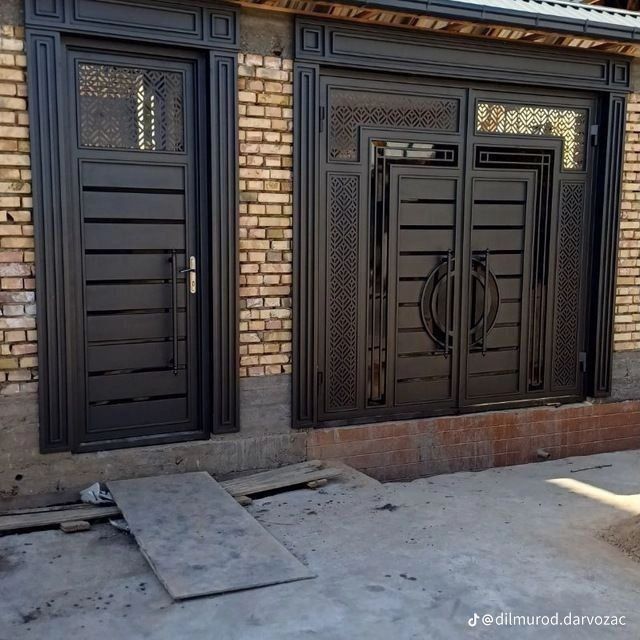 Sifatli temir darvozalar