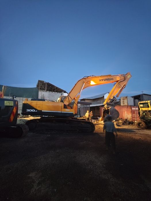 Exkovator Hyundai 300Lc