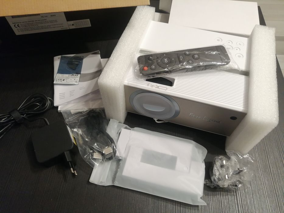 AOPEN QF12 нов мини проектор за домашно кино