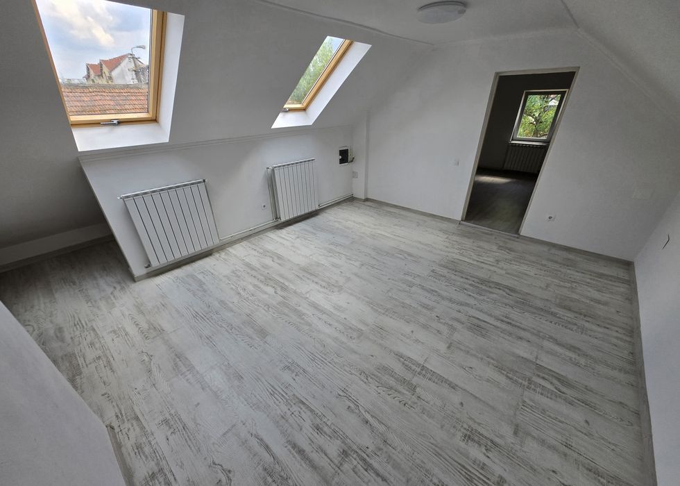 Vând casă 4 camere, curte proprie, Iosia – Oradea