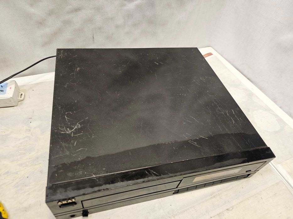 Akai cd-m459 nu citeste cd