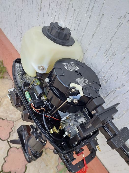 Лодочный мотор Mercury 5