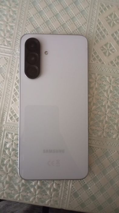 Samsung a 56 folosit foarte putin
