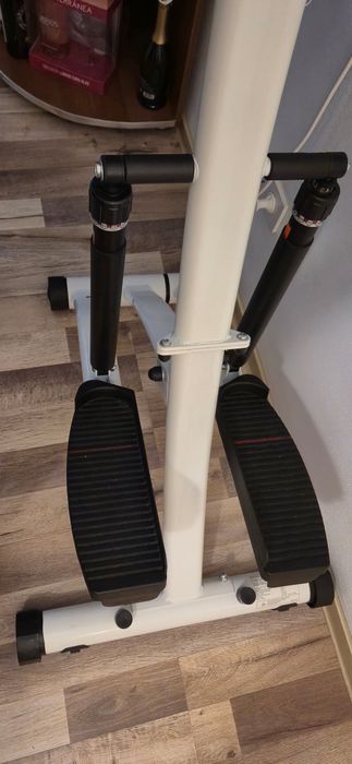 Vând Stepper ca Nou