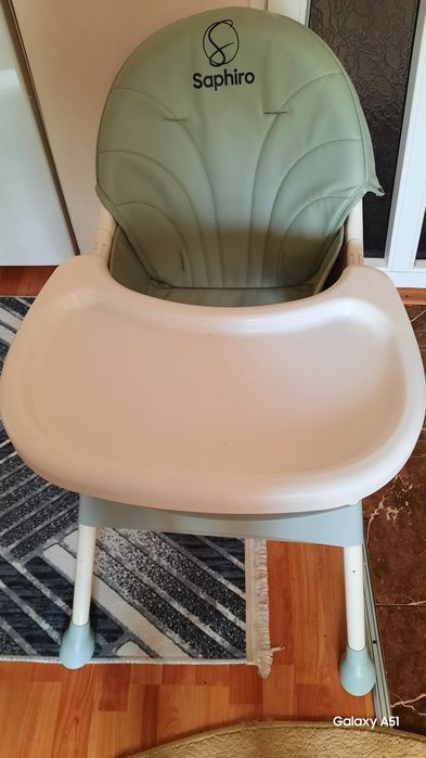 Scaun de masă bebe