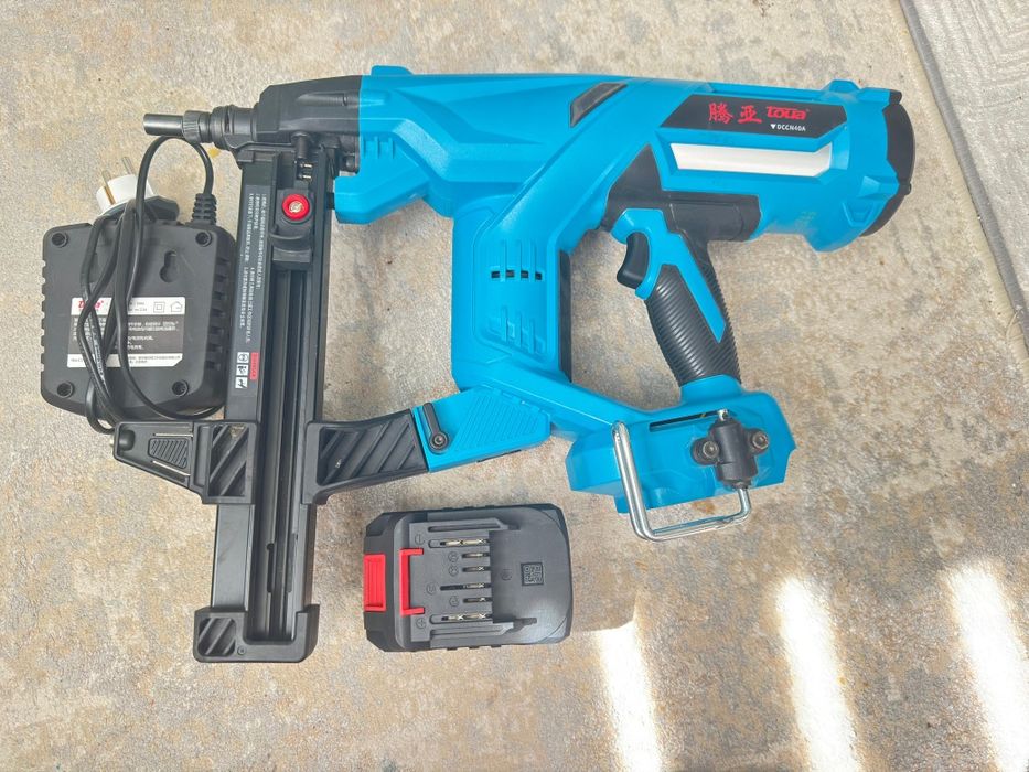 Toua DCCN40 Монтажный пистолет