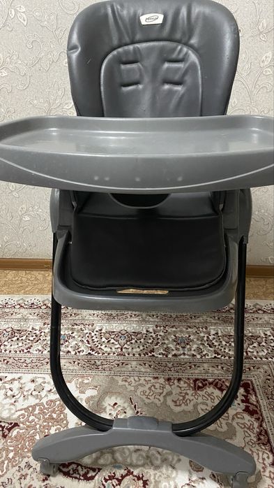 Продам стульчик для кормления за 5000 тенге