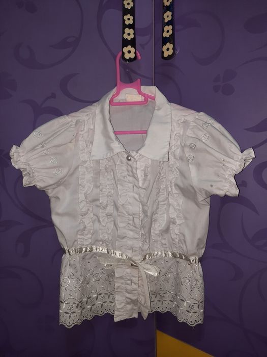 Школьные  блузки