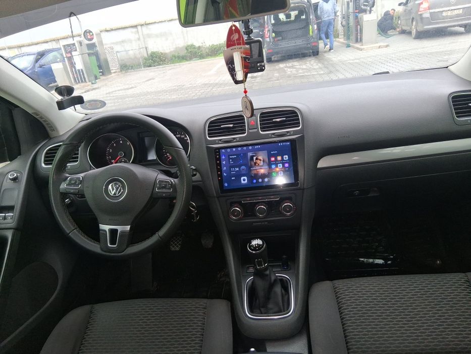 Vand volkswagen golf6  motor  1.4 benzina