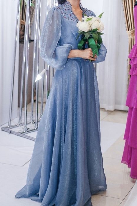 Продам платье 42 размера