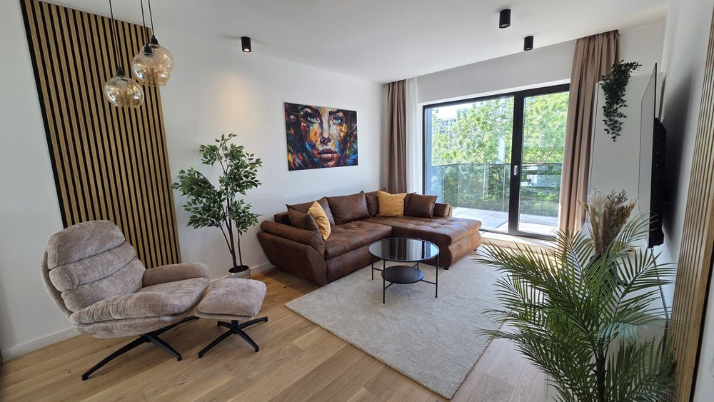 Proprietar: 2 camere Nusco II, vedere parc, prima inchiriere, totul NOU