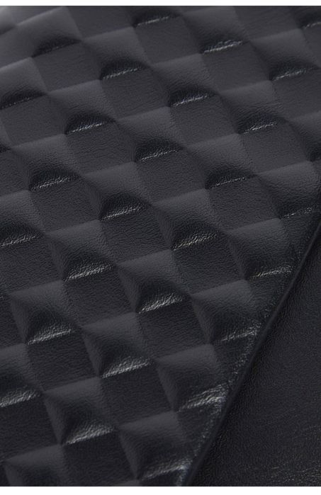 Оригинална дамска чанта Calvin Klein