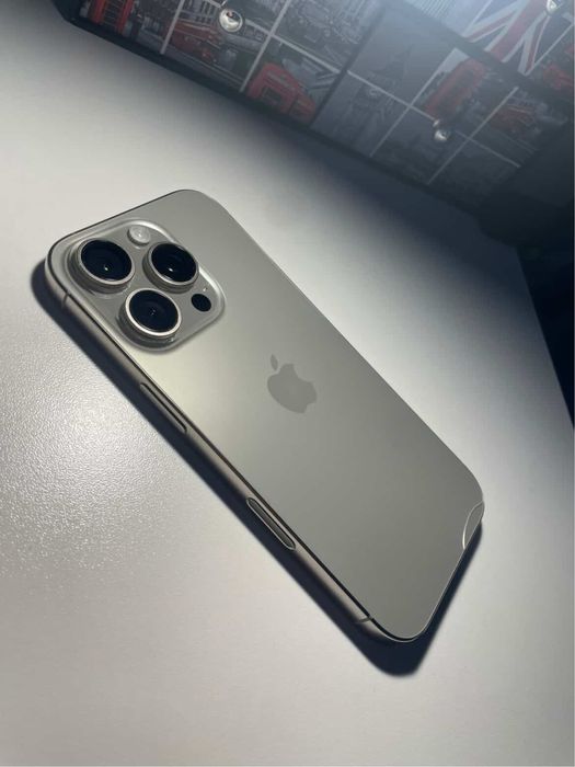 Iphone 16 pro 256 gb natural titanium